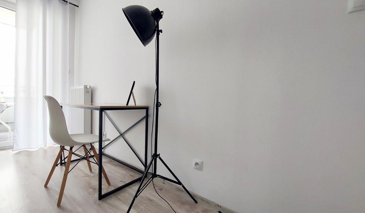 Apartament Black&White 제수프 외부 사진